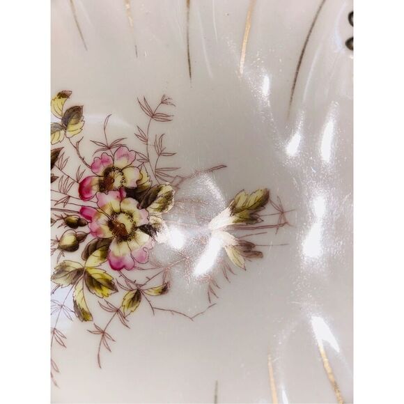 Antique KPM Germany Scalloped Serving Bowl-White Floral Gold Handles numbered - Picture 5 of 7